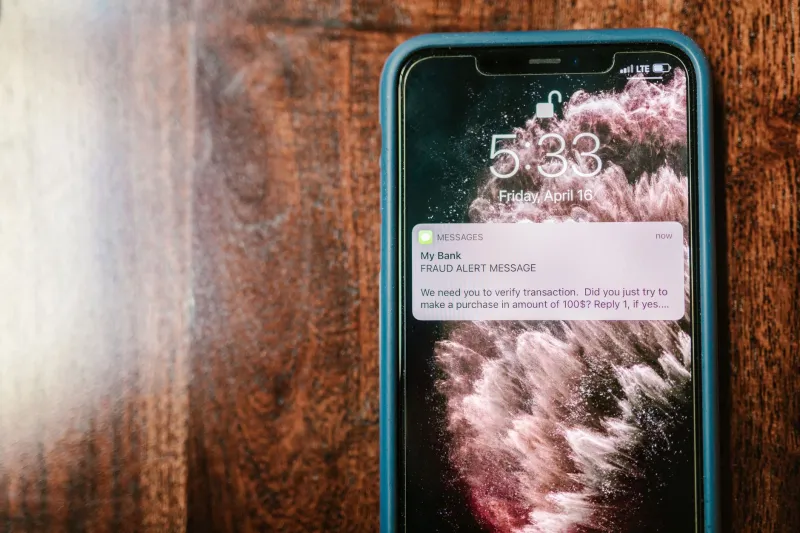 Buzz, Tap, Compromised: How Criminals Have Turned Push Notifications Into a Phishing Weapon